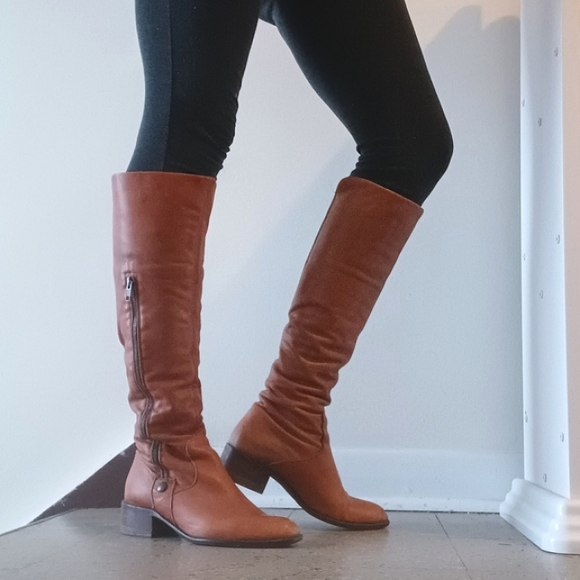 ⚡️SALE⚡️Davos Gomma Brown Leather Knee High Boots - Picture 2 of 13